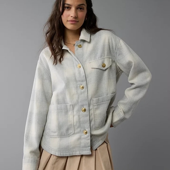 American Eagle Women's Gray Plaid Shacket - Picture 1 of 4